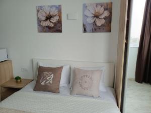 Kiev Studio - ліфт, світло, опалення працює