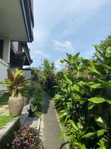 1 BR Vishnu Villa - Jungle Retreat with shared pool