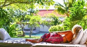 Istana Semer - Balinese Style Private Event Villa, with Large Pool, Gardens and Cook - Near to Canggu & Seminyak