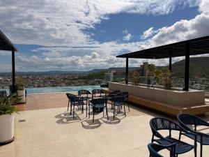 City House Exclusive - By Caracol Urbano