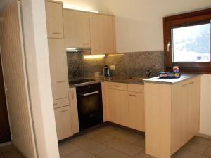 Apartment Arnica 4 by Interhome