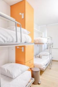 Stunning Seaview Apartment with Parking