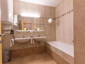 Apartment Haus Bergland by Interhome