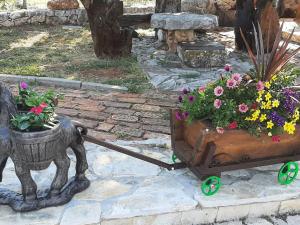 Holiday Home Villa Podrugovi Dvori mit Pool by Interhome