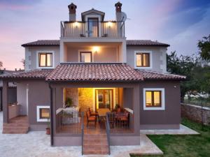 Holiday Home Villa Arco by Interhome