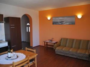 Apartment mit Wasserblick by Interhome