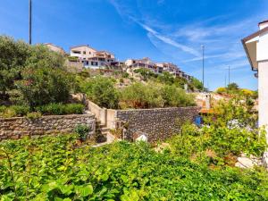 Apartment Meri 2 by Interhome