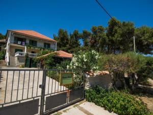 Apartment Studio mit schönem Blick auf das Meer by Interhome