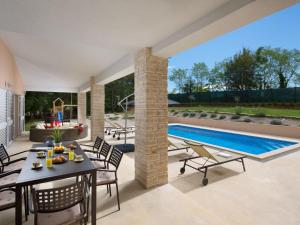 Holiday Home Istrische Villa Happy House by Interhome