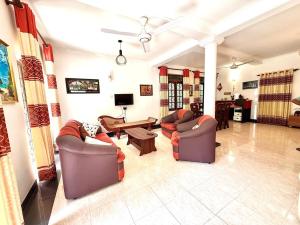 Red Star Kandy Home Stay