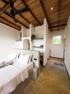 The lookout lodge