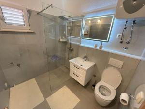 Apartment Appartement Duic by Interhome