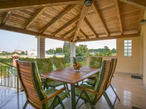 Holiday Home Villa Cera Vodnjan für 12 Personen by Interhome