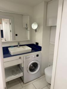 Orbi City - Luxe Apartments