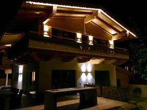 Holiday Home Chalet Tannweg in Sankt Johann in Tirol by Interhome