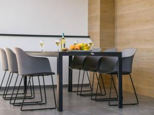 Apartment Wohnung Dora 3 in Kastanjer by Interhome