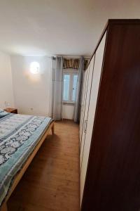 Apartment für 4 Personen - 1 Kind ca- 95 m² in Pula- Istrien - Pula und Umgebung by Interhome
