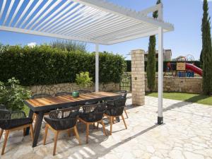 Holiday Home Villa Paradis 13 by Interhome