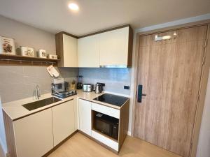 Family 2BR Bang Tao Near Porto de Phuket Space