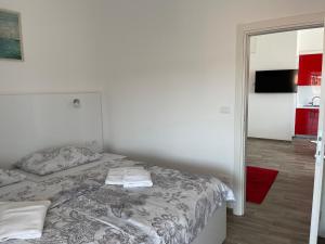 Apartment Appartement in Fažana mit Grill und Terrasse by Interhome