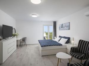 Holiday Home Villa Euphoria mit Pool- Sauna und Whirlpool by Interhome