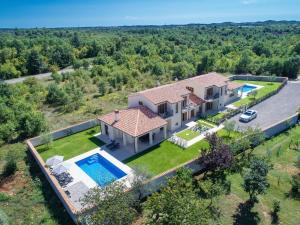 Holiday Home Evida by Interhome