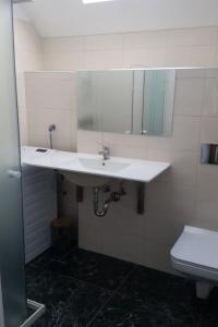 Apartment für 4 Personen ca- 60 m² in Gozd- Krain - Innerkrain by Interhome