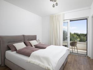 Holiday Home Villa Oasis mit beheiztem Pool- 700 m vom Meer entfernt by Interhome