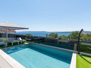 Holiday Home Villa Twins in Crikvenica- Kvarner Bucht by Interhome