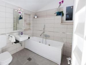 Apartment Elegante Ferienvilla Marini Dvori by Interhome