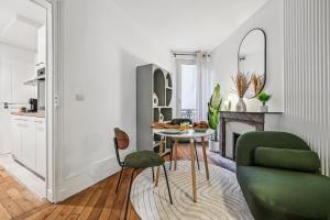 Close to Paris City Center I Eiffel Tower View