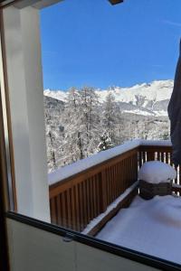 Apartment Chesa Vista Mezdi by Interhome