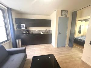 Cannes Suquet Studio