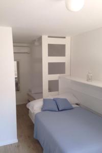 Apartment Studio mit Terrasse by Interhome