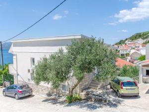 Apartment für drei Personen by Interhome