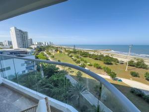 Ocean view apartment near the airport