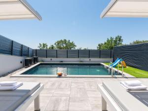 Holiday Home Villa Twins Superior in Crikvenica- Kvarner Bucht by Interhome