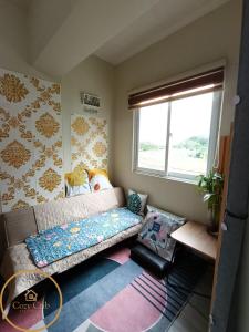 Cozy Crib Staycation in AMAIA Steps Altaraza