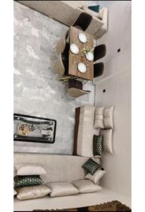 Modern Duplex Apartment in Marrakech for family only - Comfortable Quiet