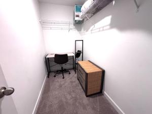 Ranch Home! Near UNCC, Medieval, Pavilion & Uptown