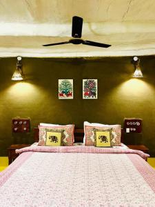 Vindhyavan Mud House