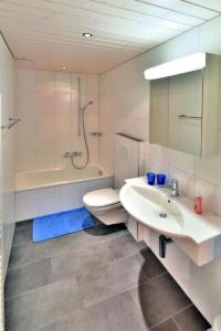 Apartment mit Bergblick by Interhome