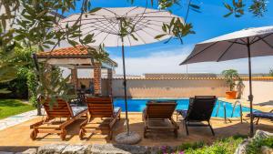 Beautiful Villa Sabrina with pool in Visnjan