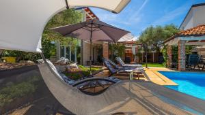 Beautiful Villa Sabrina with pool in Visnjan