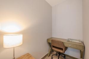 2BR Loft Apartment near Menlyn with Patio