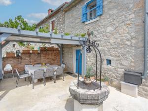 Holiday Home VillaTonka auf der Insel Krk- Malinska by Interhome