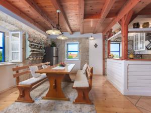 Holiday Home VillaTonka auf der Insel Krk- Malinska by Interhome