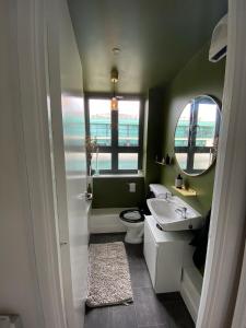 Beautiful modern room minutes from Holborn tube