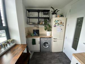 Beautiful modern room minutes from Holborn tube