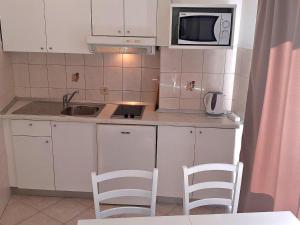 Apartment mit Terrasse und herrlichem Ausblick by Interhome